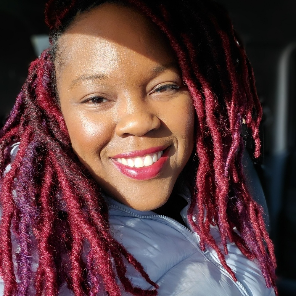 Meet your Posher, Crystale